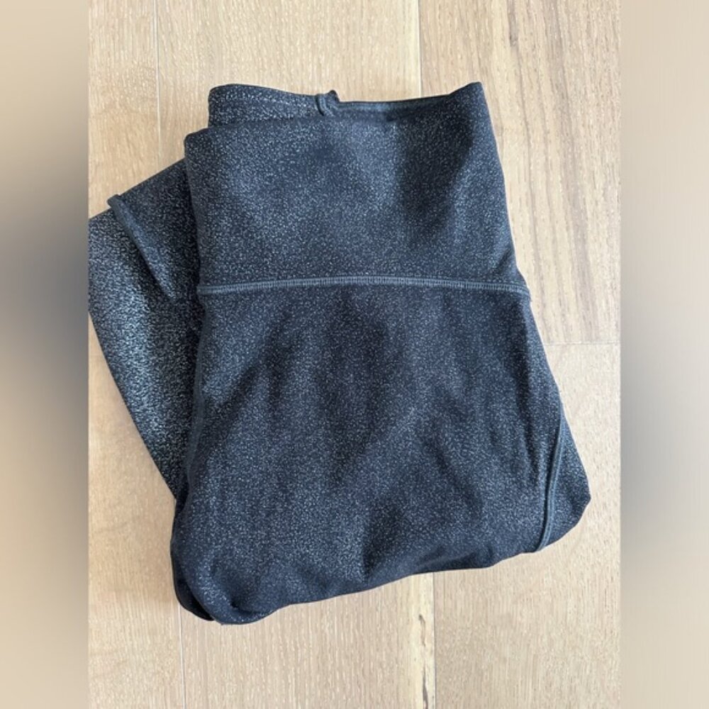 Lululemon Women's Black Sparkle Shine High-Rise Yoga Crop Pants – Size 8